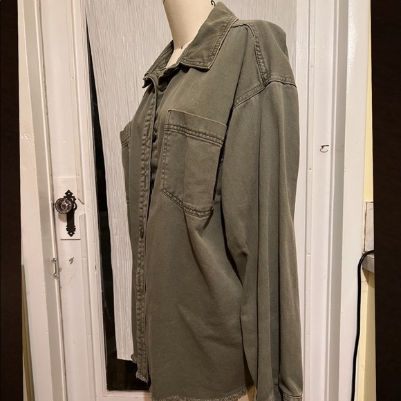 SOLD Garage cargo shirt jacket - Picture 2 of 5